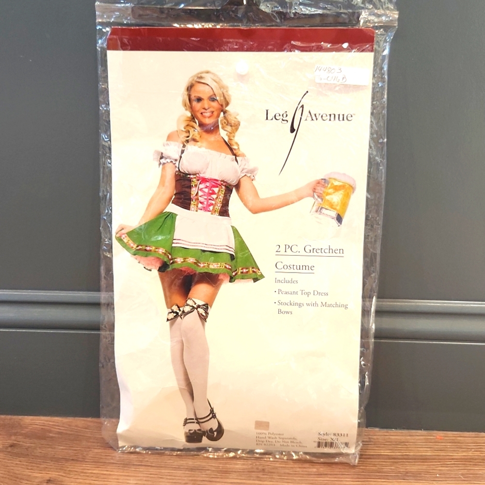 Gretchen Leg Avenue 2 piece costume XL
